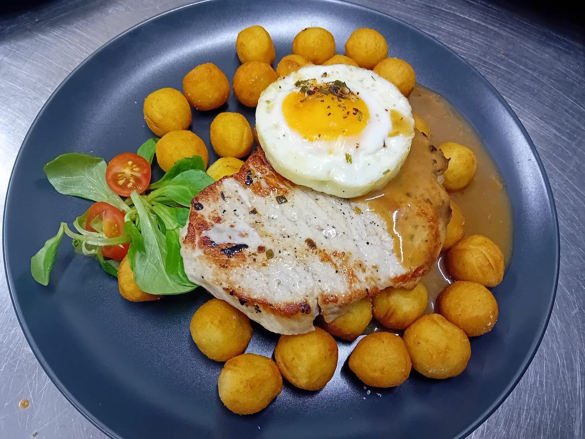 Grilovaný steak z kotlety